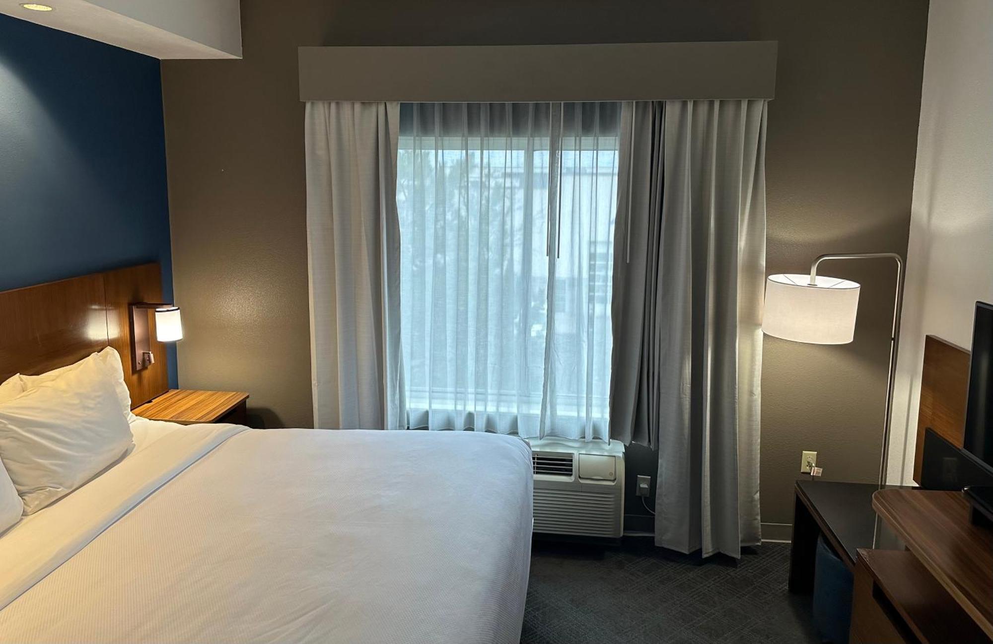 Comfort Inn & Suites Akron South מראה חיצוני תמונה