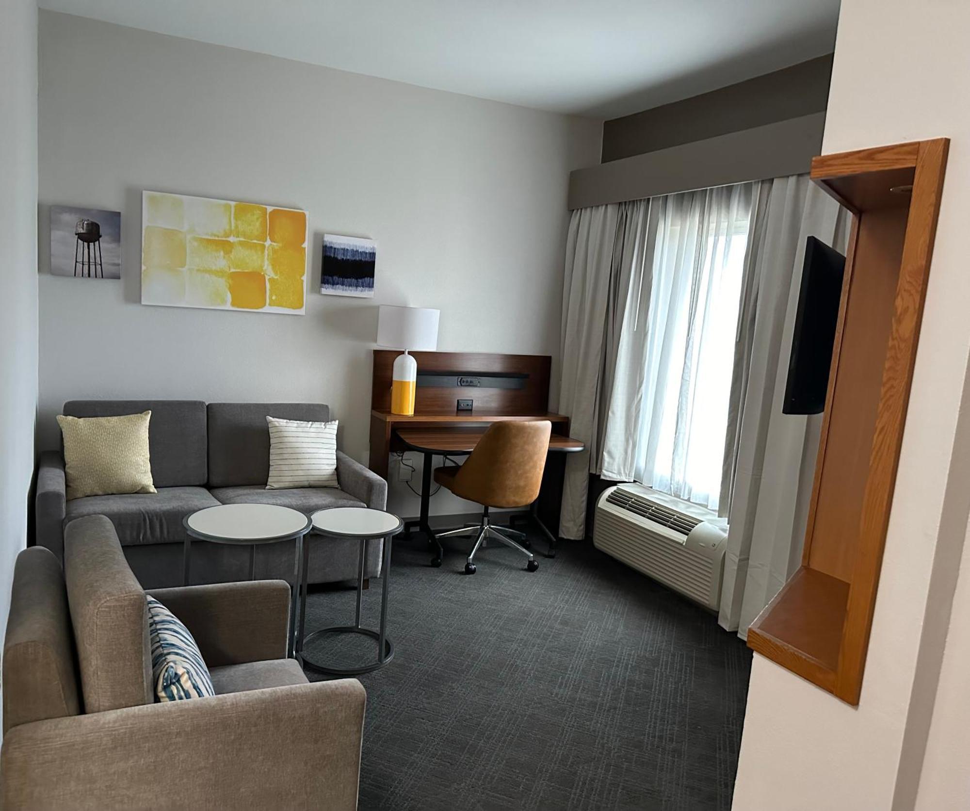 Comfort Inn & Suites Akron South מראה חיצוני תמונה