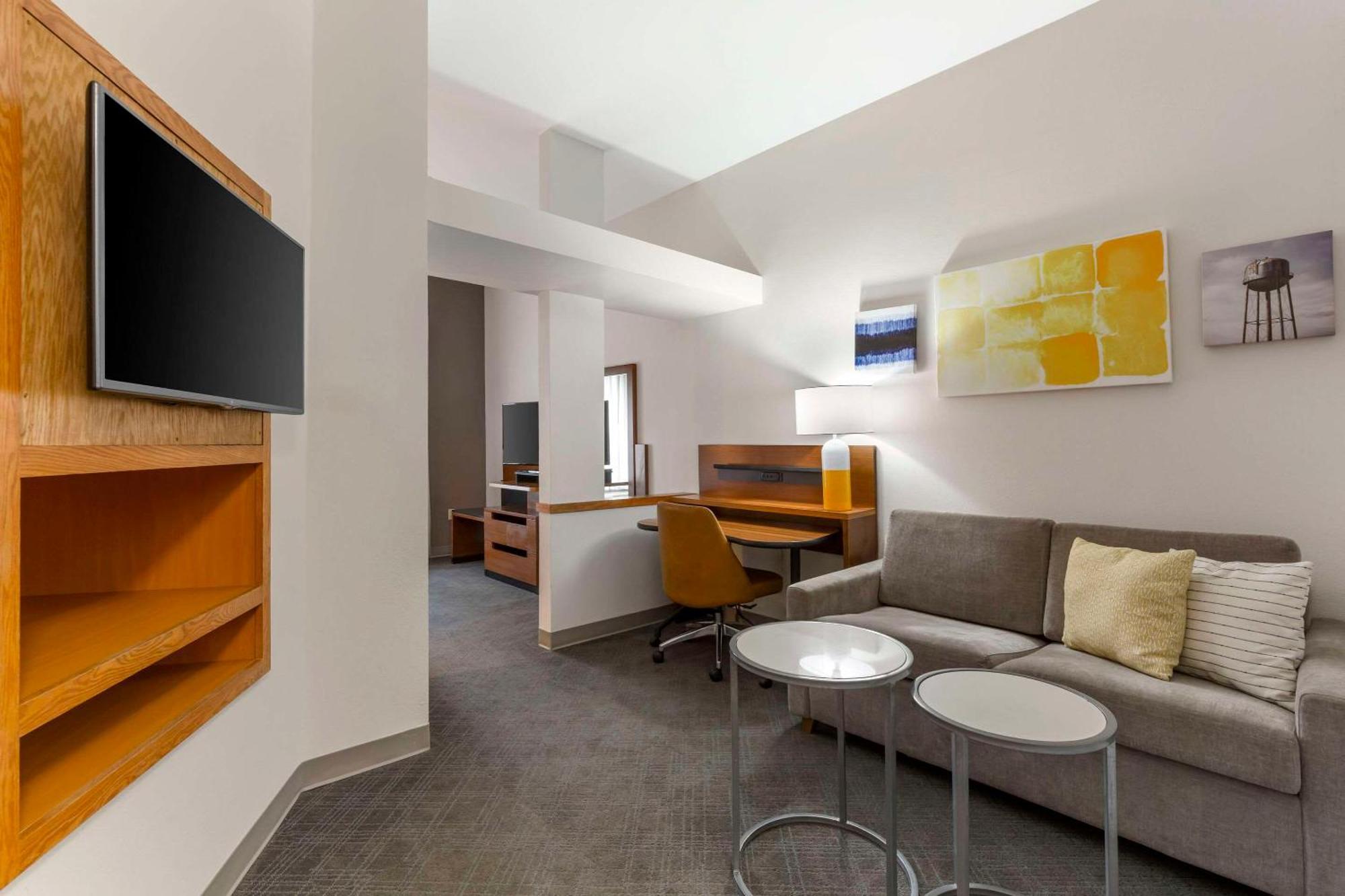 Comfort Inn & Suites Akron South מראה חיצוני תמונה