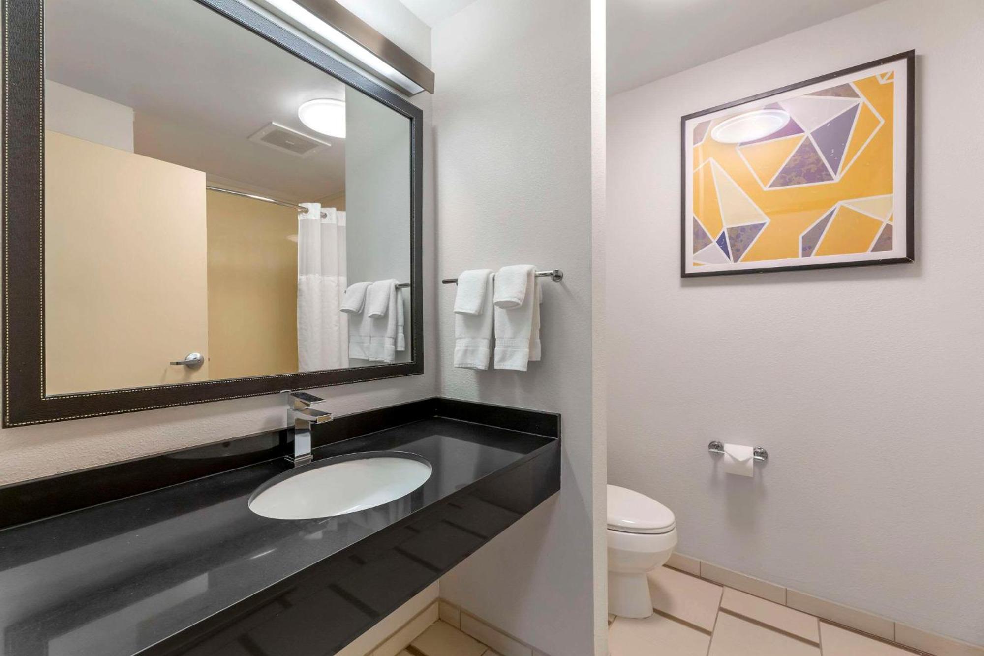 Comfort Inn & Suites Akron South מראה חיצוני תמונה