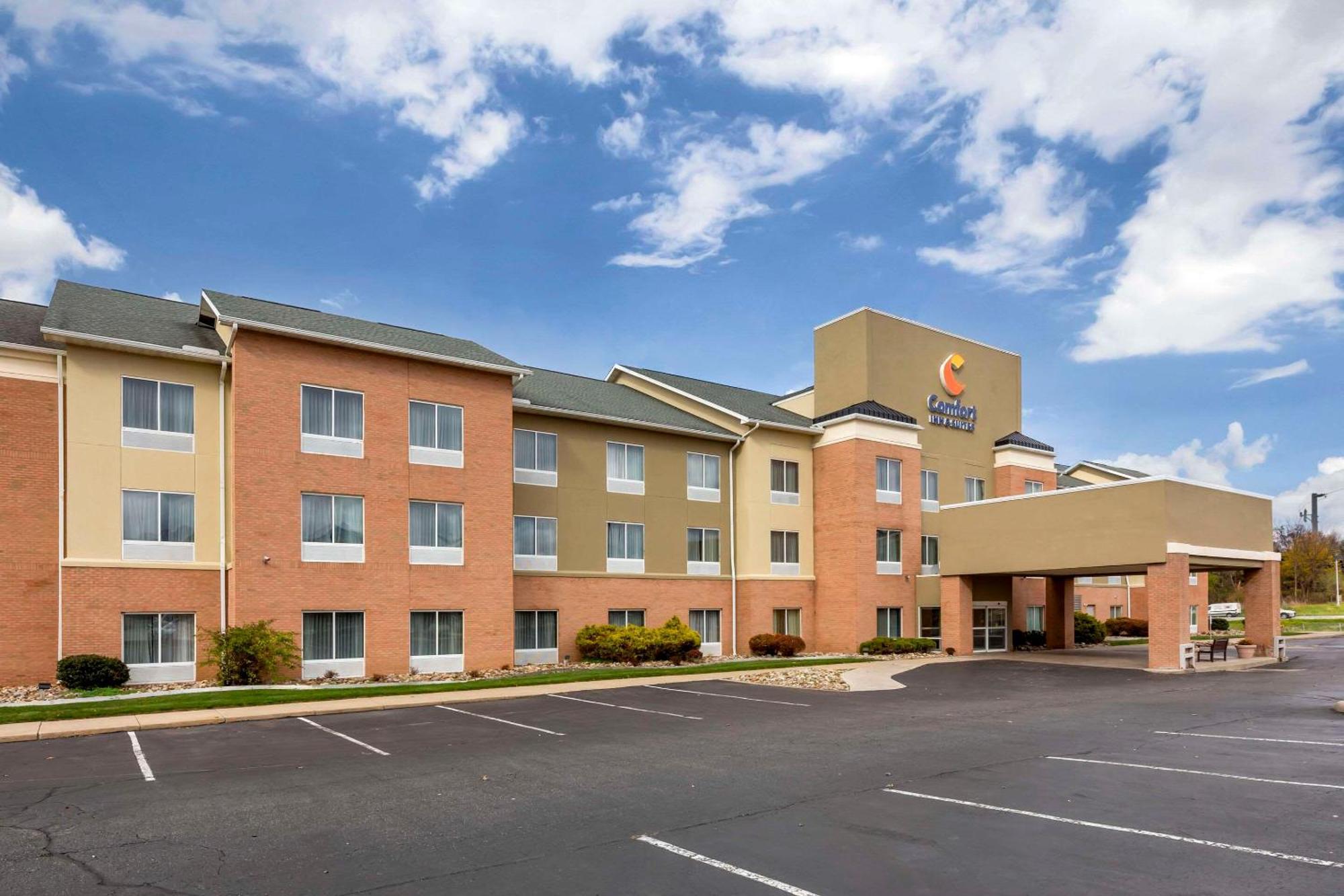 Comfort Inn & Suites Akron South מראה חיצוני תמונה