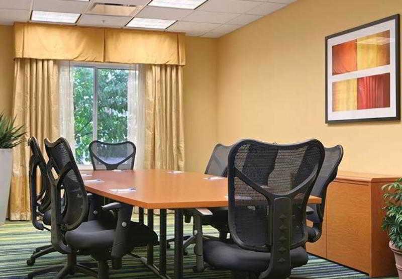 Comfort Inn & Suites Akron South מתקנים תמונה