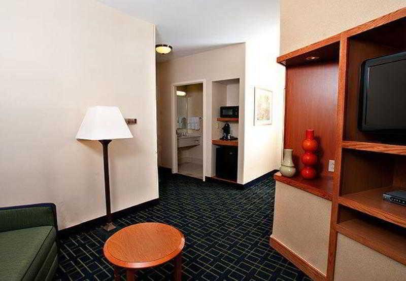 Comfort Inn & Suites Akron South חדר תמונה